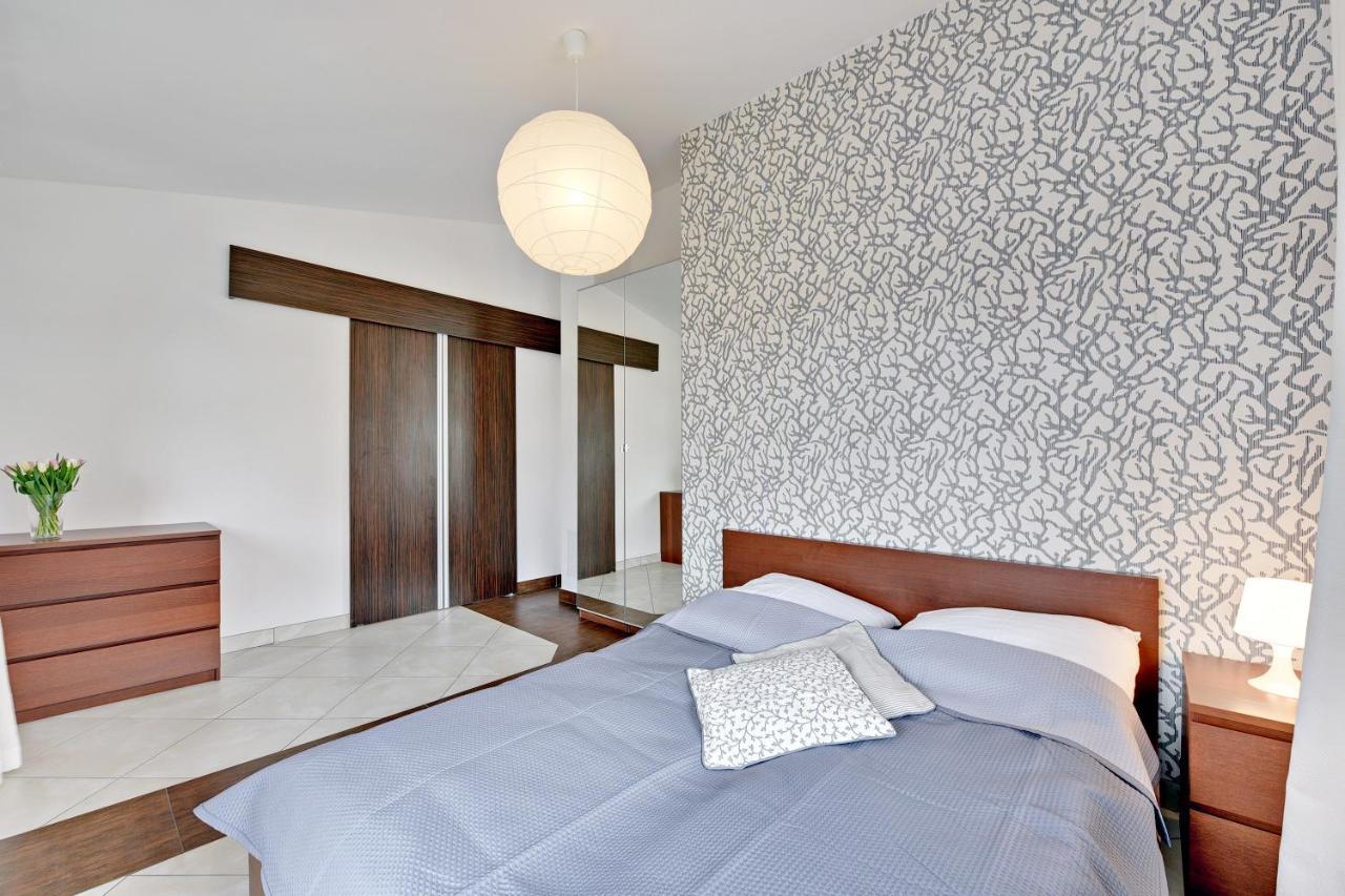 Grand Apartments - Neptun Park Sunny 2 Bedrooms Apartment 그단스크 외부 사진